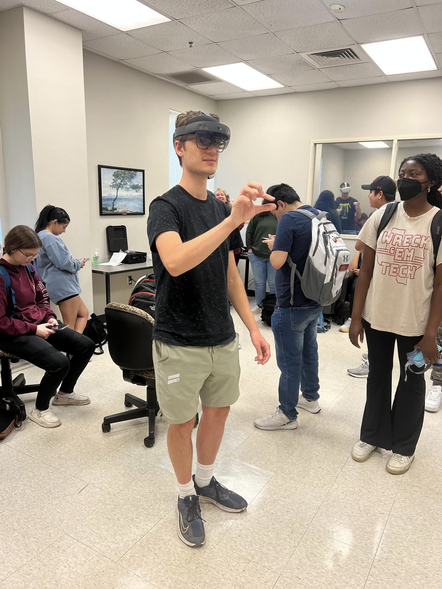 TCR students interacting with VR technology at the TCR Media Lab